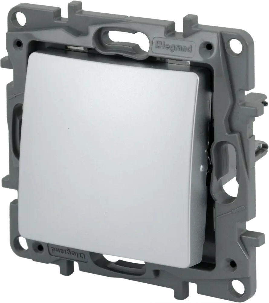 Кнопка встраиваемая Legrand Etika в алюминиевом исполнении 82496545