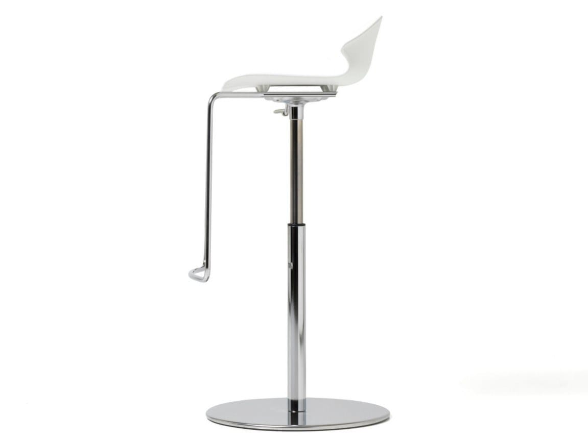 Регулируемая по высоте полипропиленовая табуретка с подставкой для ног Diemme Red Hot ARCH-00012079 - Вид №1