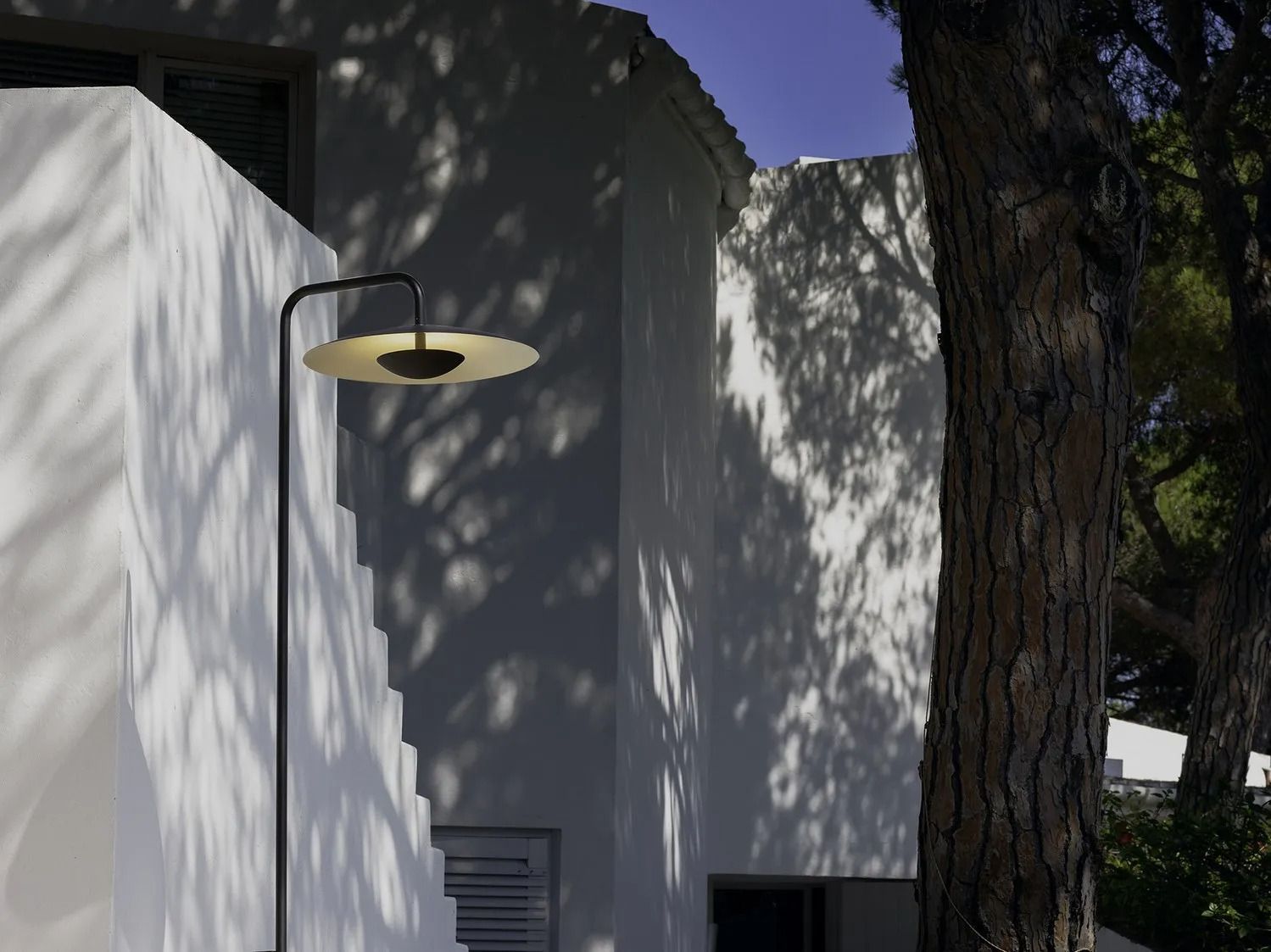 Металлический светодиодный уличный фонарь для сада Marset Имбирь ARCH-00121154