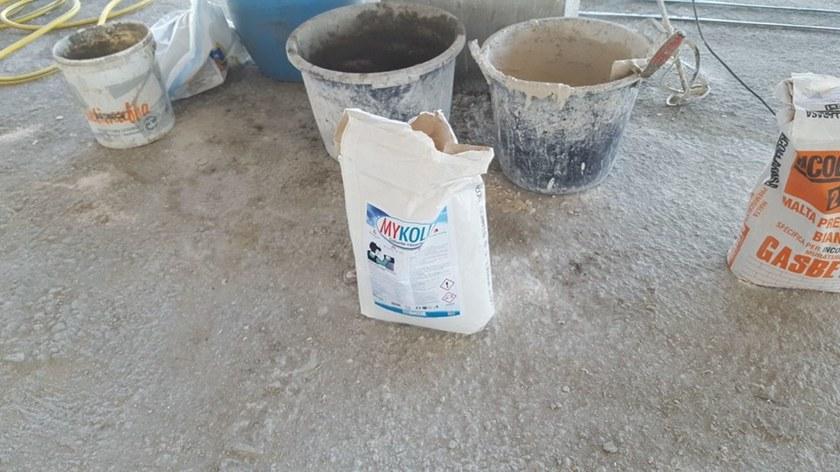 Bacchi Клей / выравнивающий состав для нанесения б / термоизоляционных панелей Isolanti termici in idrati di calcio e antimuffa sun-id-1344906 - Вид №1