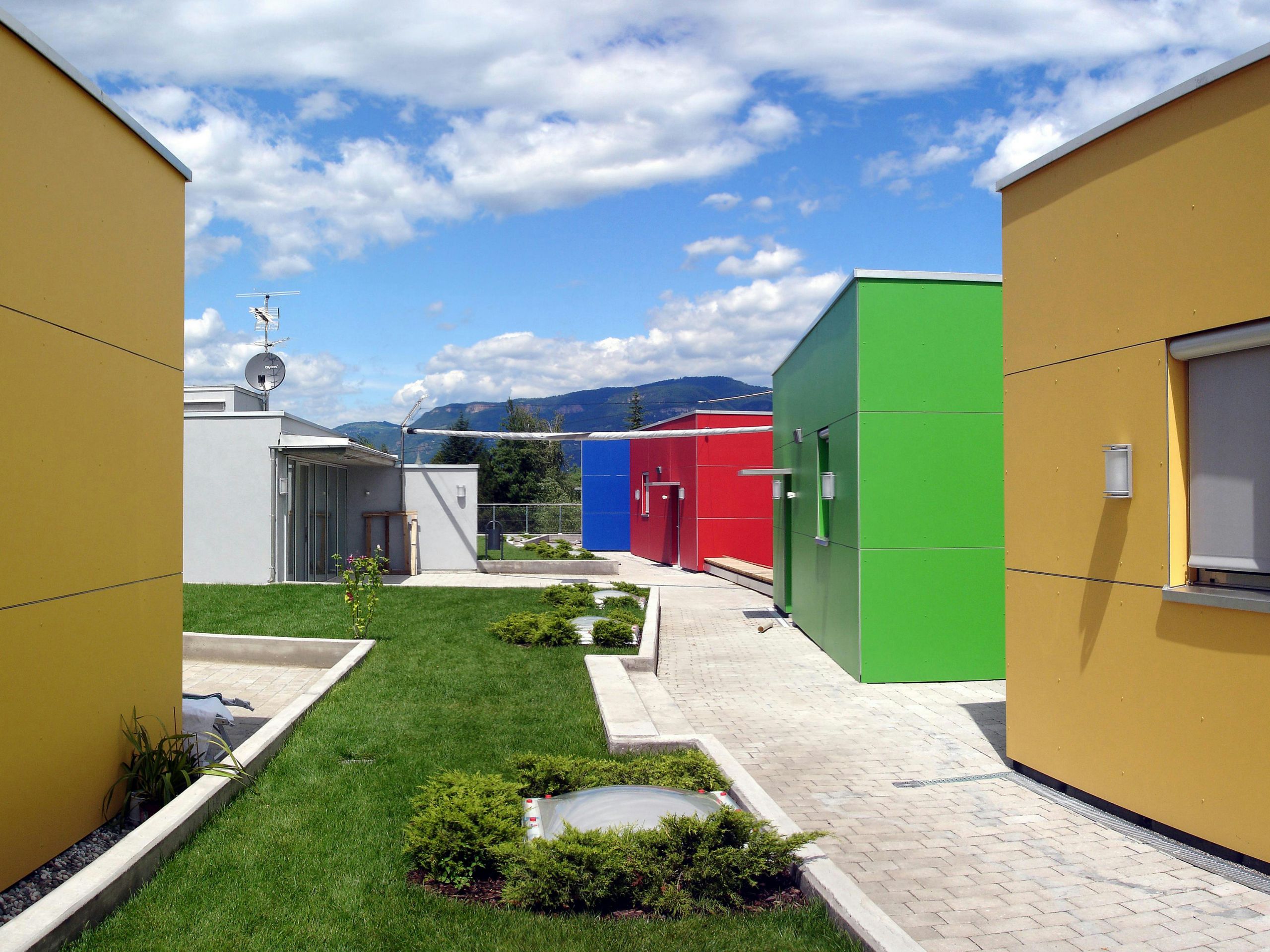 Фасадные и кровельные панели из армированного волокном бетона SWISSPEARL Swisspearl® ARCH-00046860 - Вид №32