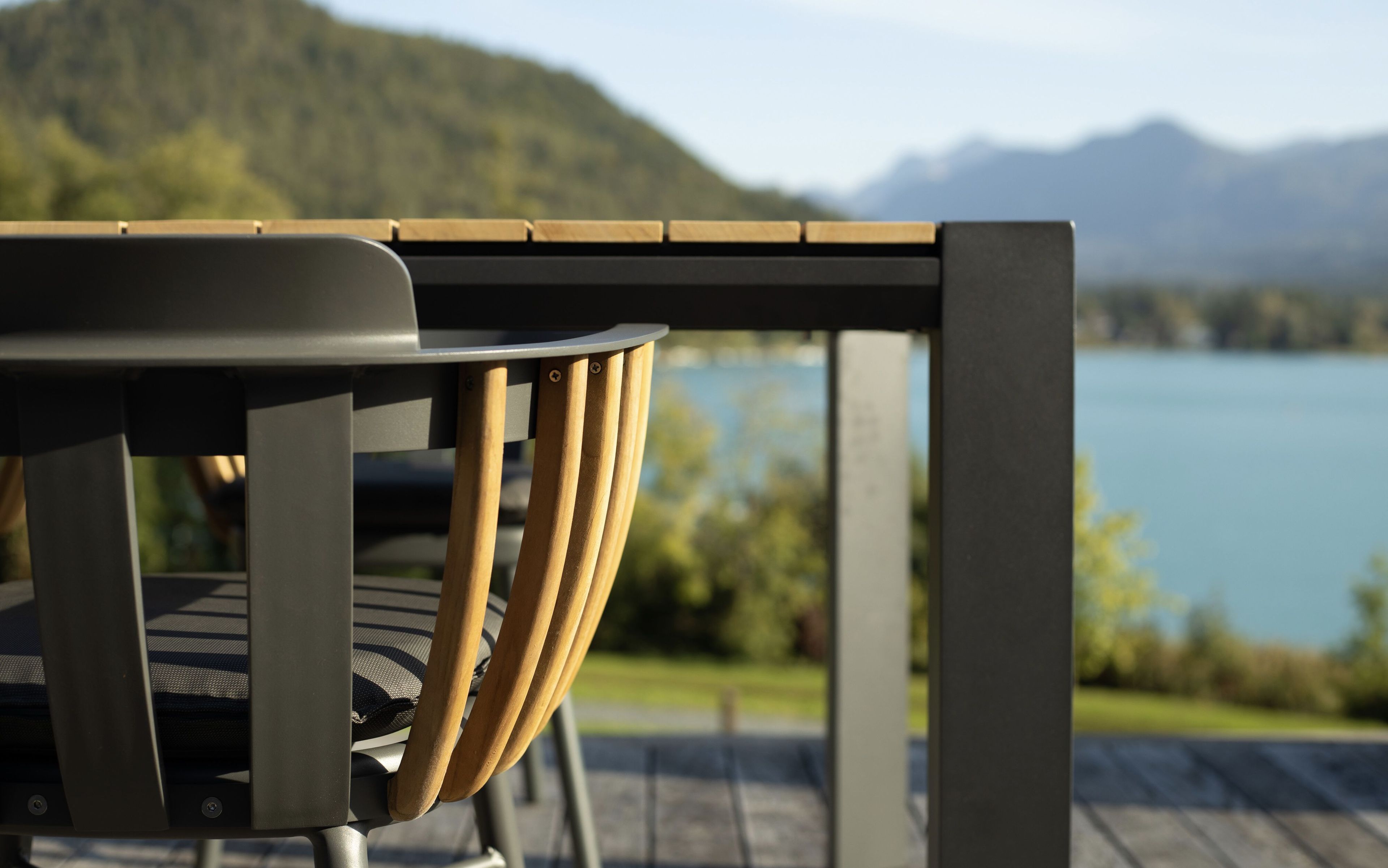 Стул для сада с подлокотниками из алюминия и тика DRIGANI Dream ARCH-00108367 - Вид №3