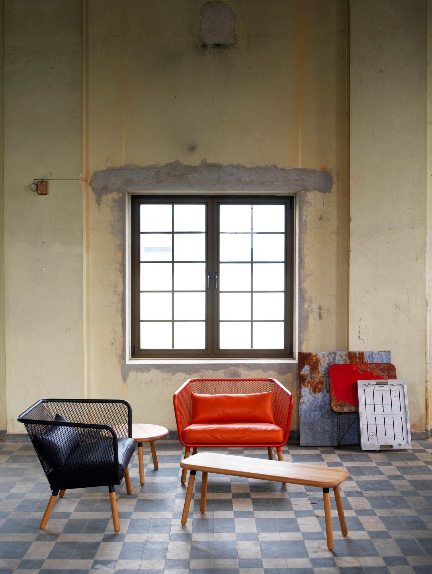 Кожаный диван Bla Station Honken ARCH-00071240