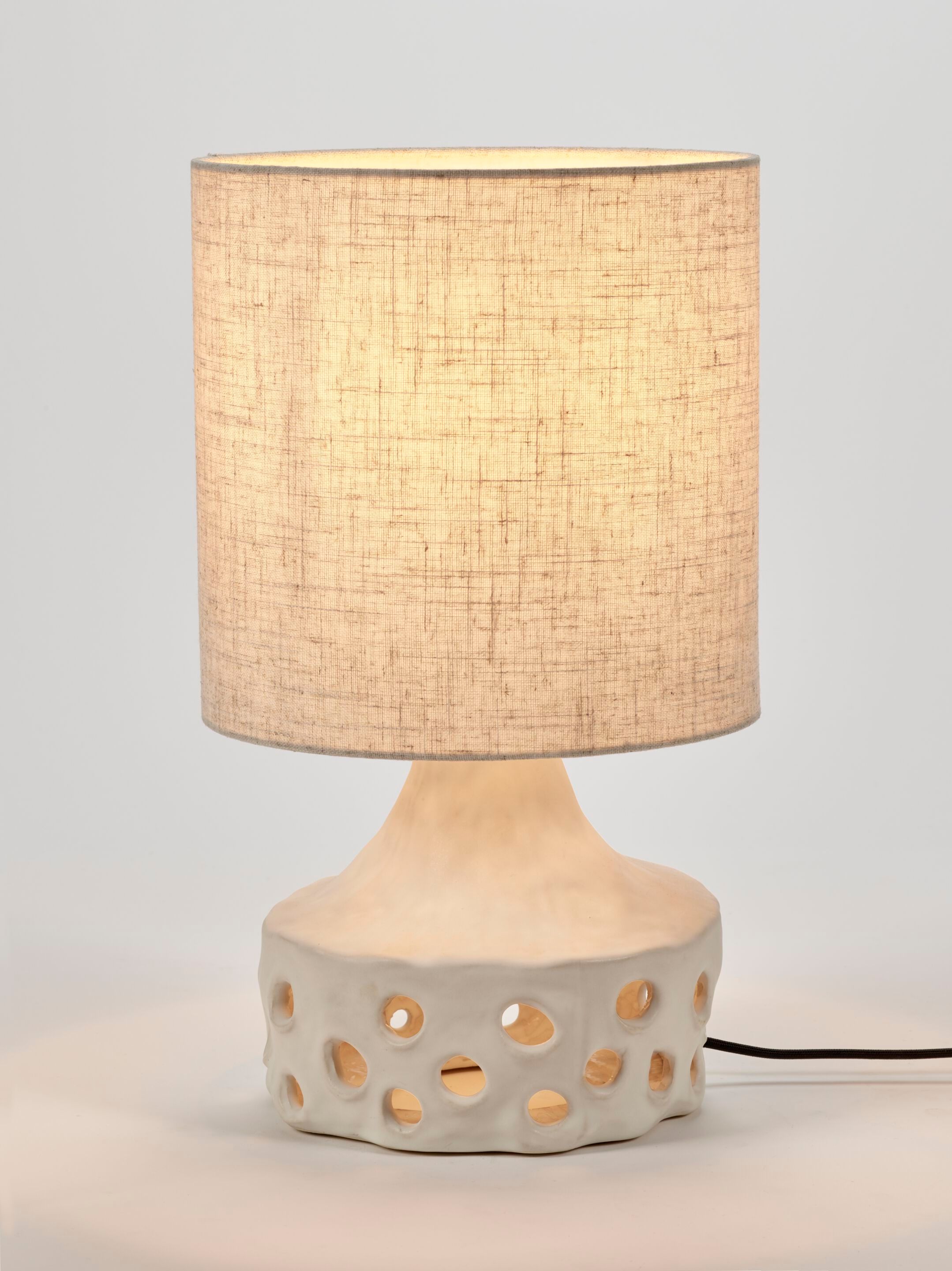 Светодиодная настольная лампа из камня Serax Oya ARCH-00040496 - Вид №3