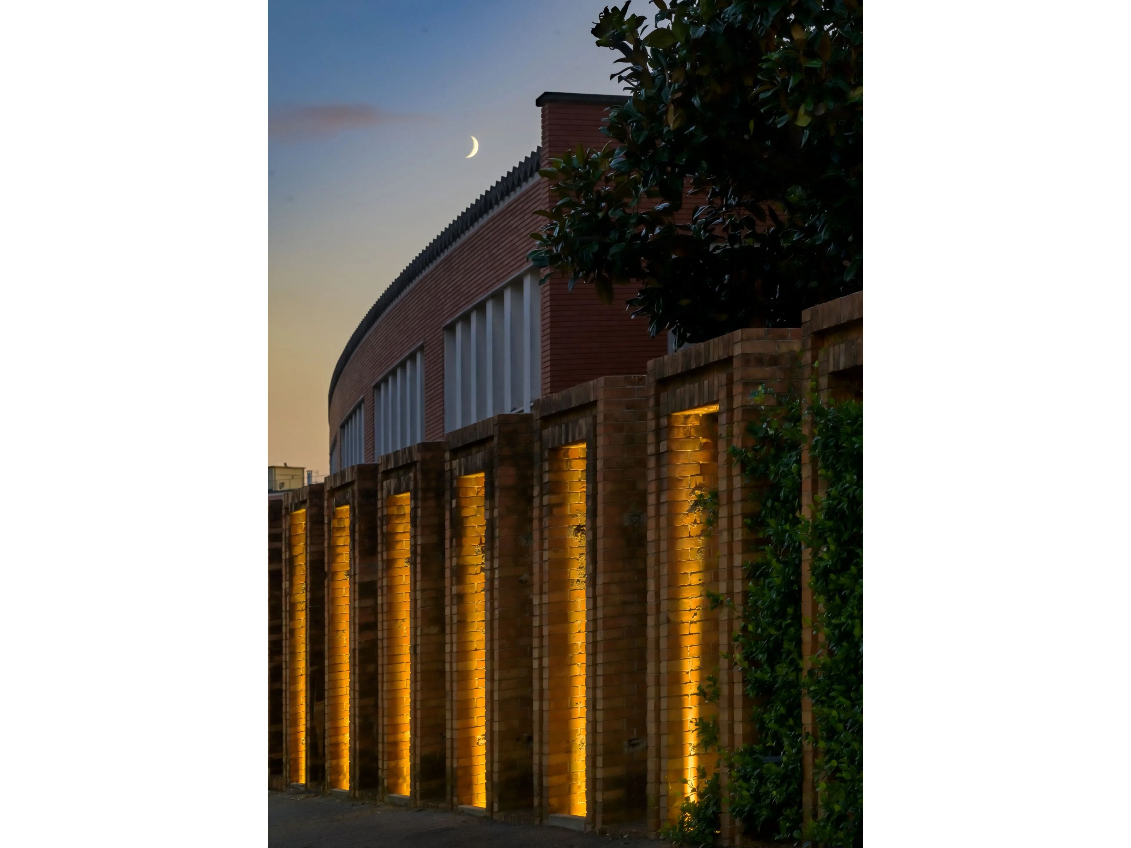 Wall washer a pavimento a LED in alluminio Platek SILLABARY ARCH-00079301 - Вид №2