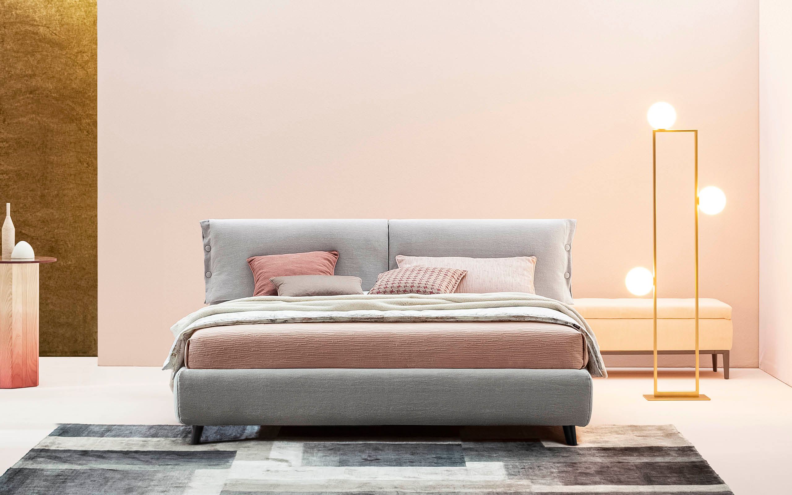 Двуспальная кровать из ткани с мягким изголовьем Twils GISELLE ARCH-00033828 - Вид №4