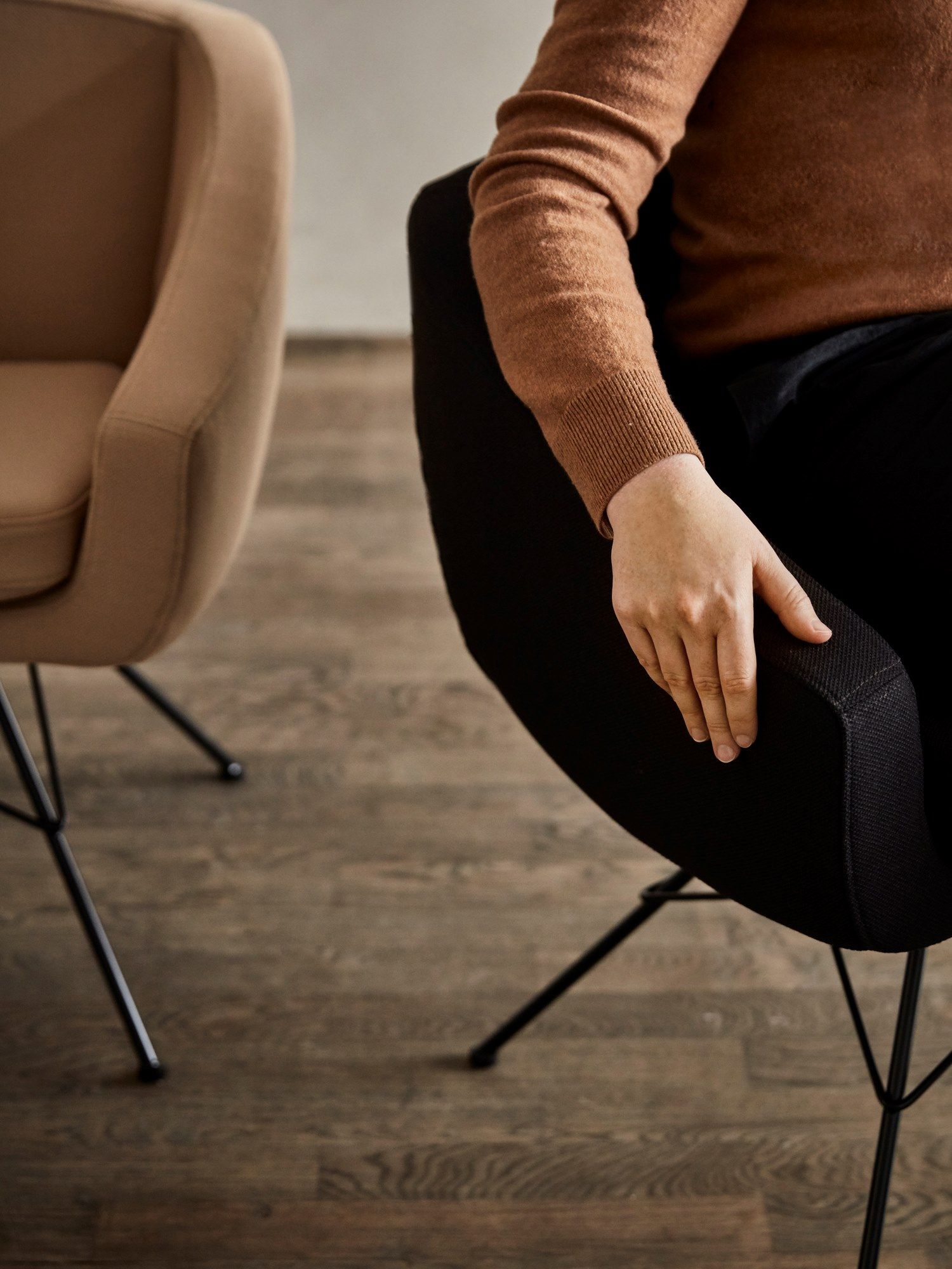 Тканевое кресло с подлокотниками SOFTLINE Aiko ARCH-00078452 - Вид №2