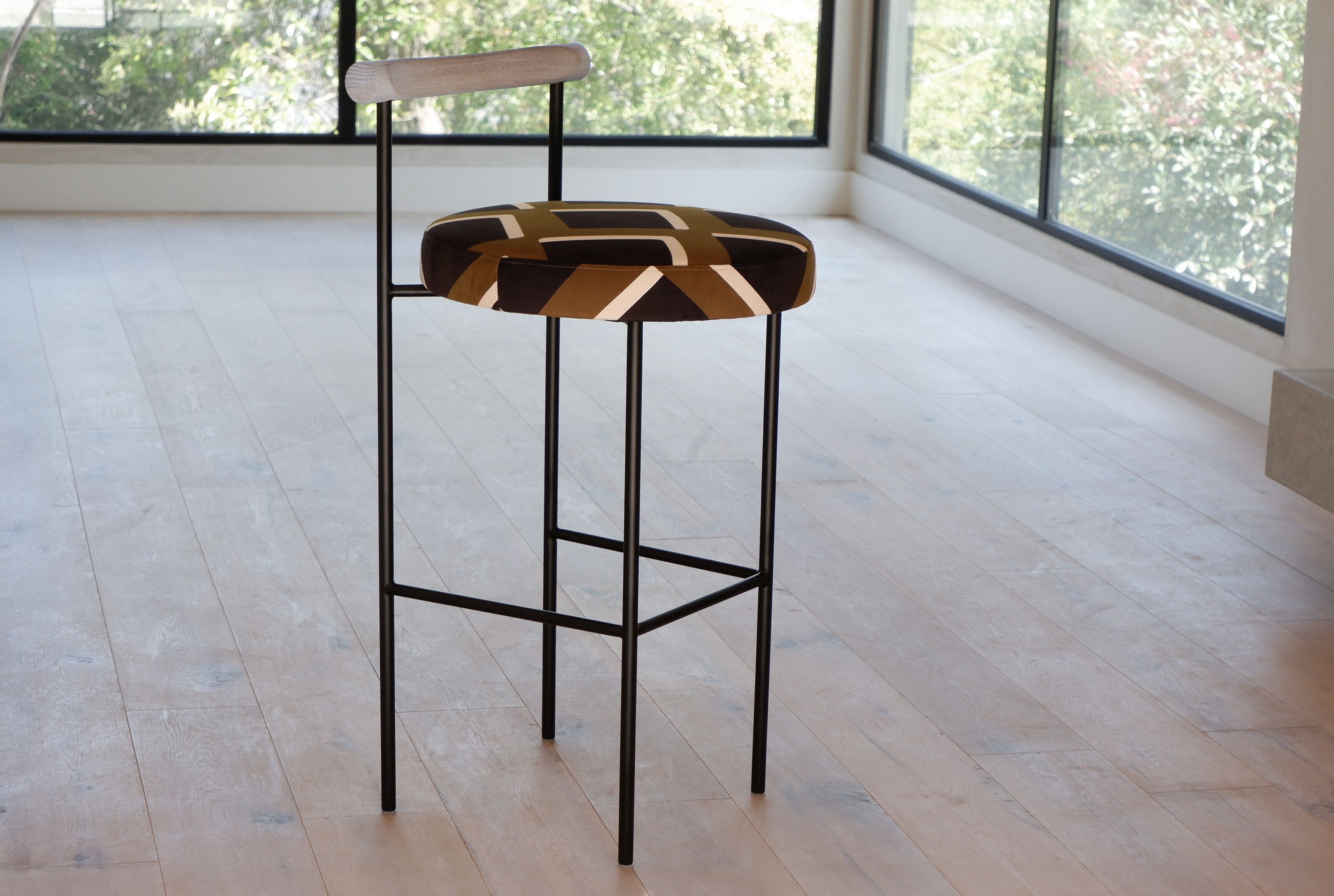 Высокий тканевый барный стул с мягким сиденьем Phase Design Inside Scoop ARCH-00031695 - Вид №3