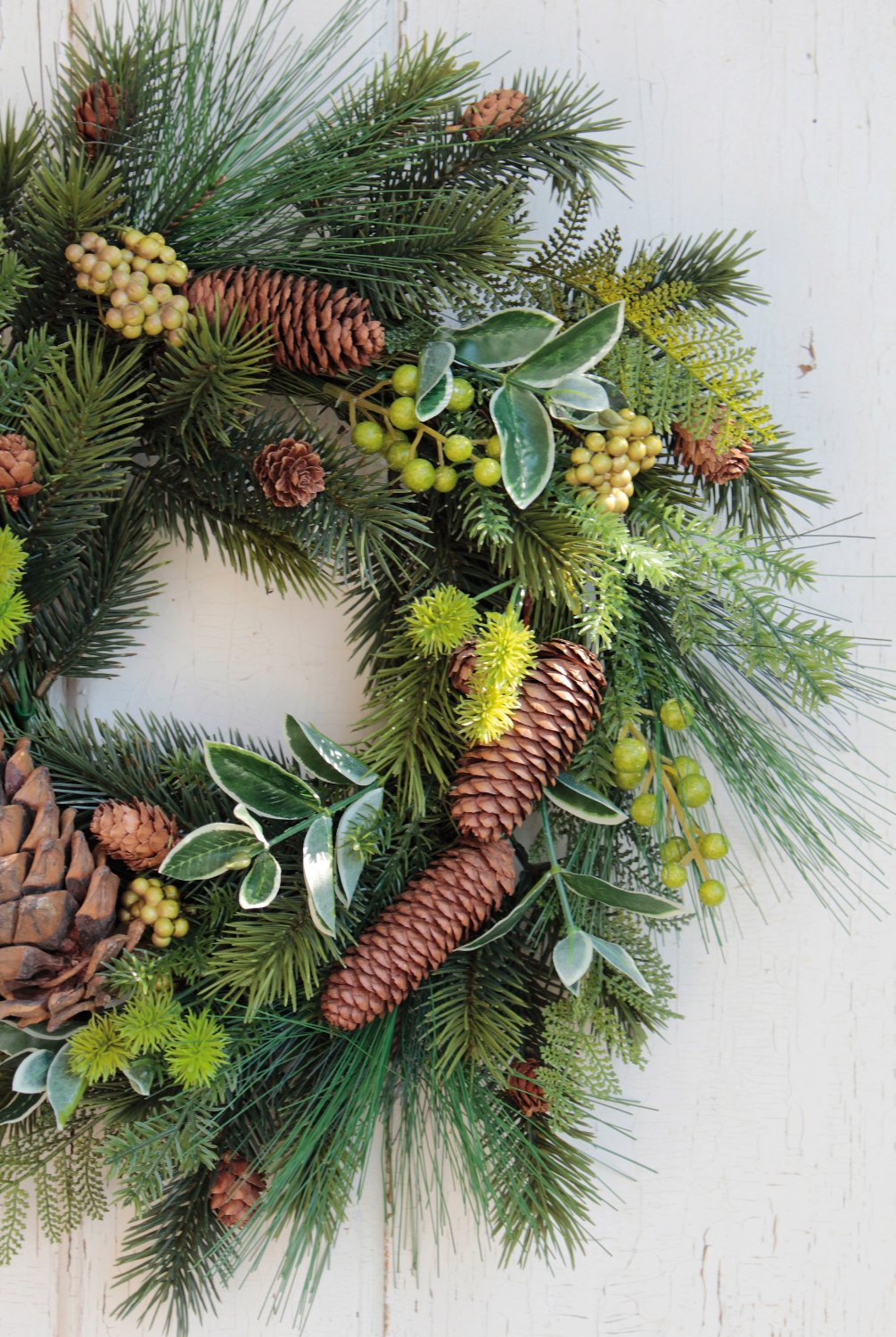 2007 883 a3 Искусственный венок 'ель / ягоды / шишки', ø 45 см, зеленый H-andreas  - Вид №2