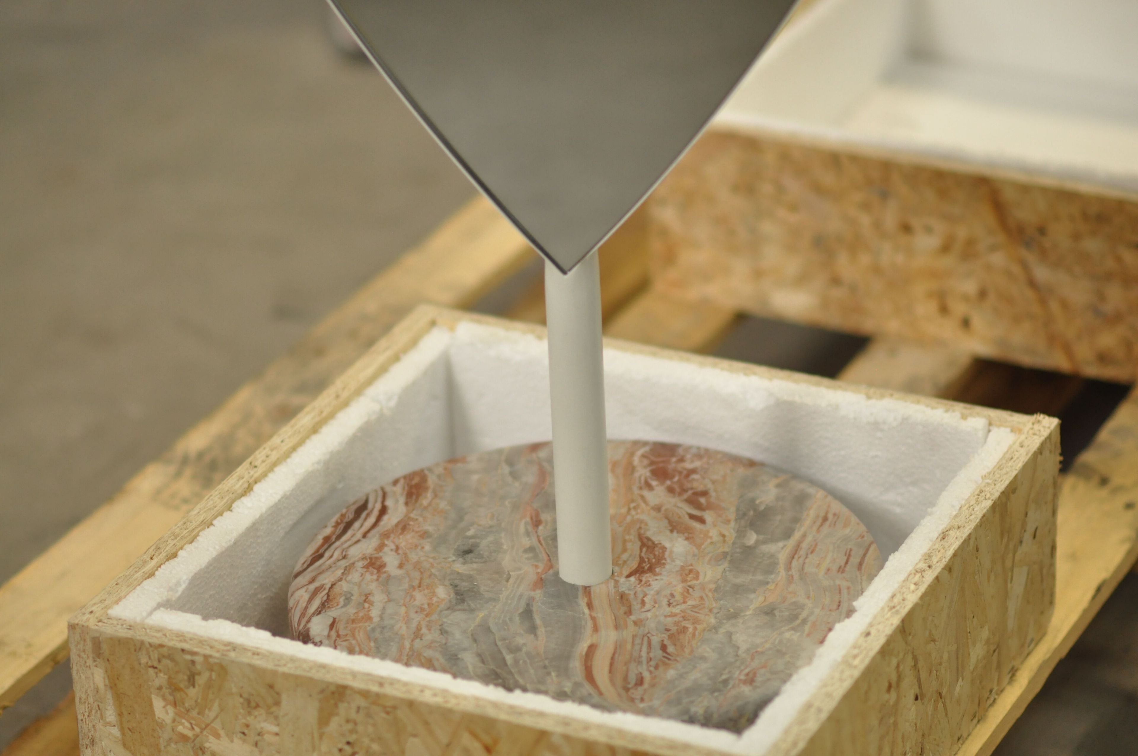 Напольное зеркало с металлической рамкой и мраморной основой Secolo AGLAIA ARCH-00056412 - Вид №8