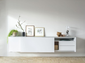 Подвесной шкаф с раздвижными дверями