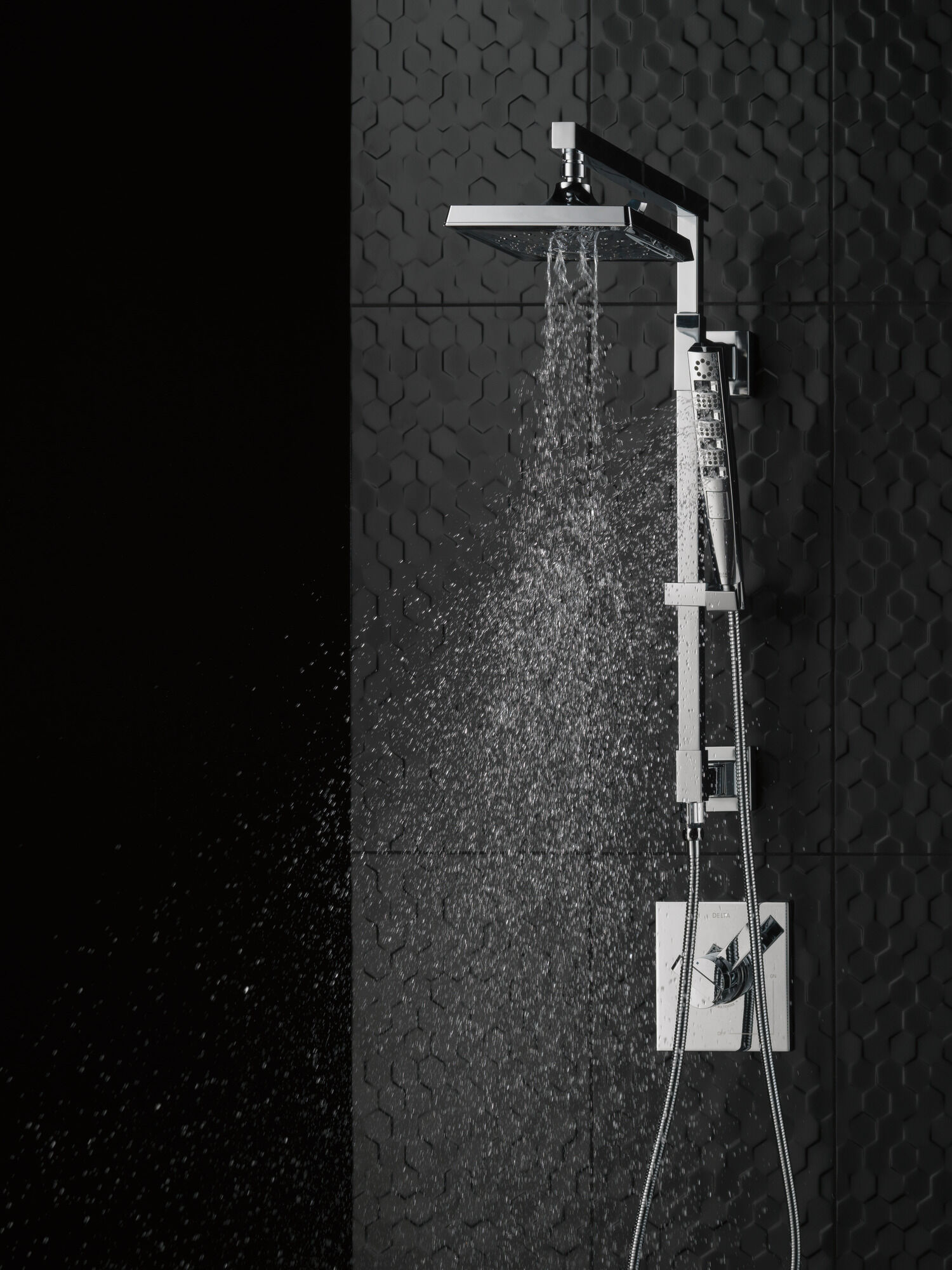 59140-PK H2Okinetic® Ручной душ с 4 режимами Delta Faucet Universal Showering Хром  - Вид №3