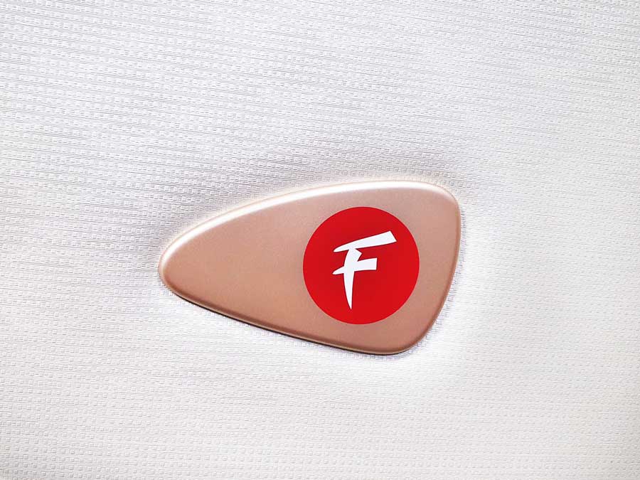 FUJIMO KEN Массажное кресло Santreyd  - Вид №5