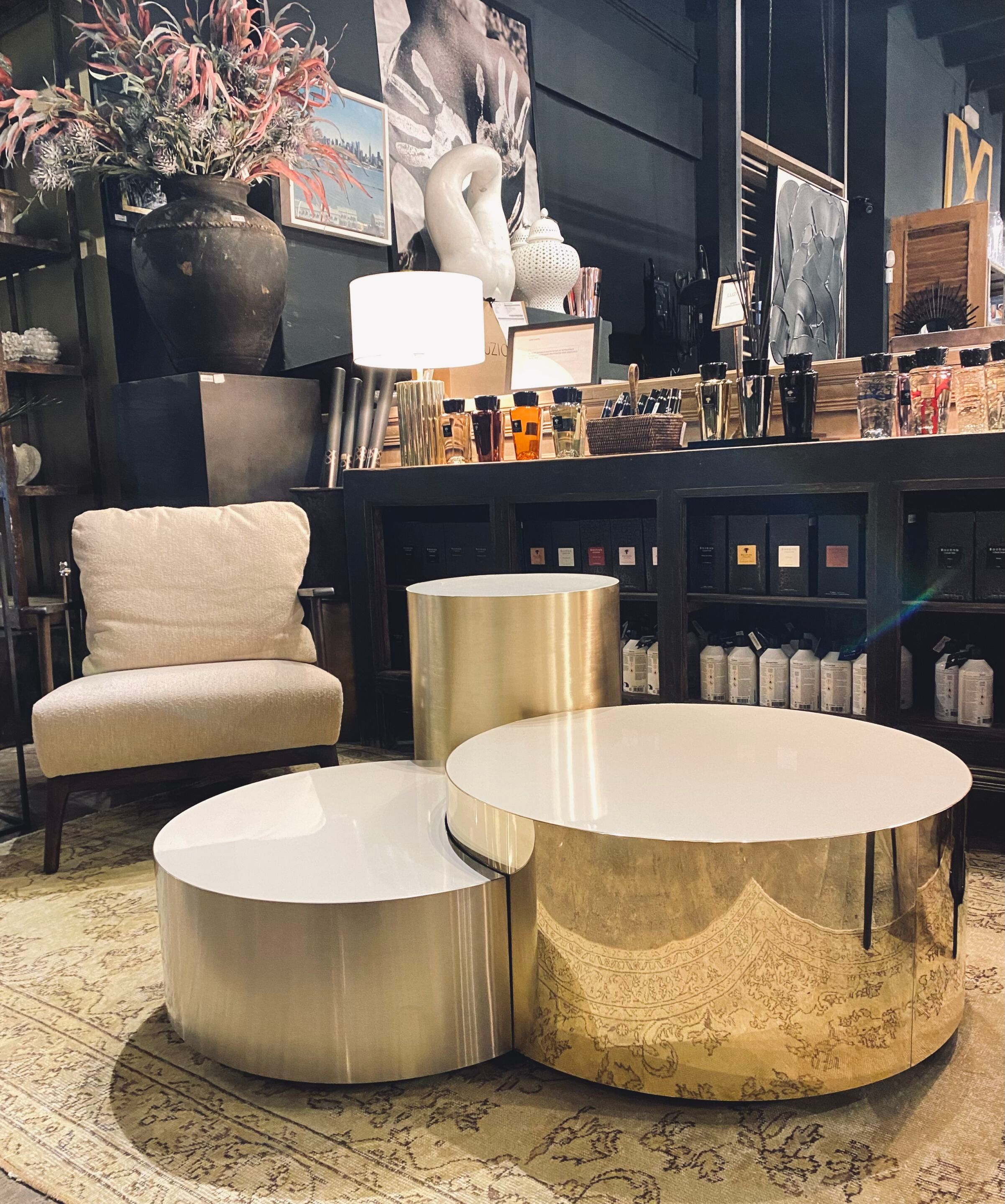 Набор журнальных столиков из ламинированного стекла и металла Jover+Valls Antique Boutique-Luna ARCH-00104161 - Вид №27