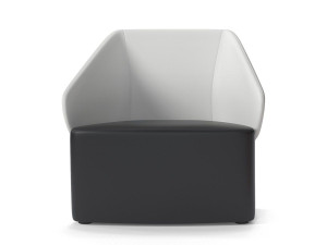 Кресло с подлокотниками