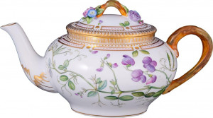 71316 Royal Copenhagen Чайник 1л "Флора Даника" Фарфор