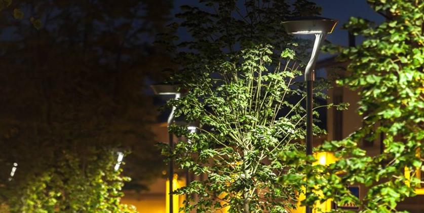 iGuzzini Светодиодный уличный фонарь из алюминия Crown sun-id-1402637 - Вид №3