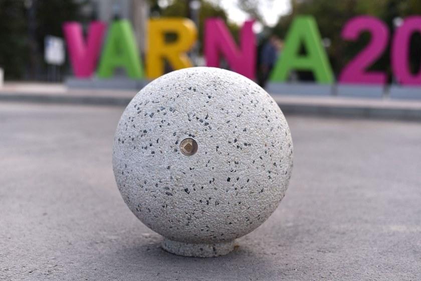 ENCHO ENCHEV - ETE Фиксированный бетонный шаровой столбик с основанием sun-id-1468614 - Вид №1