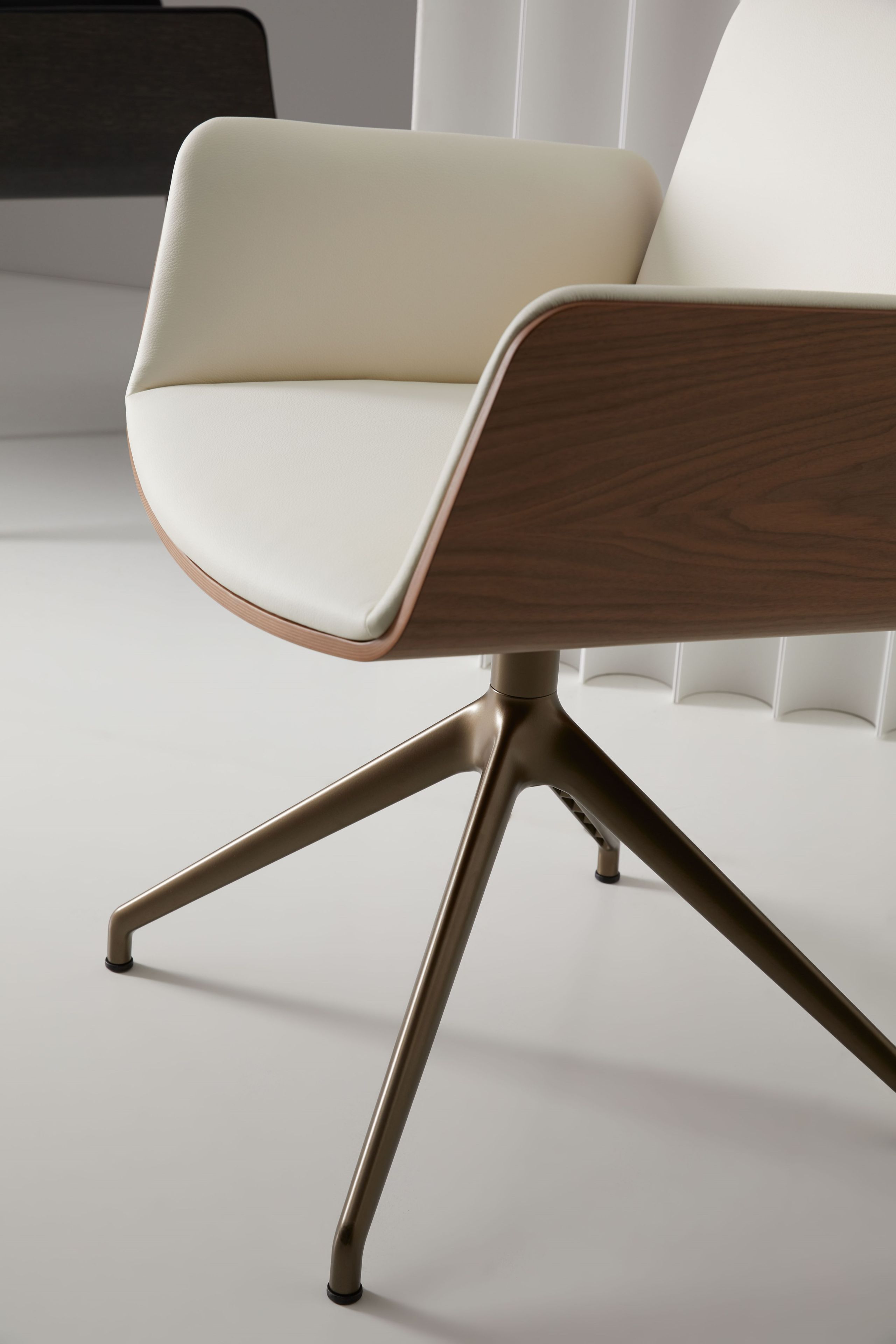 Стул на насесте с подлокотниками Punt HUG ARCH-00143403 - Вид №17