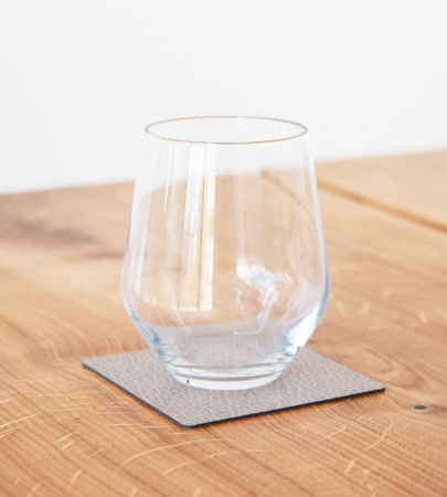 990228 HIPPO warm grey подстаканник квадратный 10x10 см, толщина 1,6 мм;LIND DNA  - Вид №1