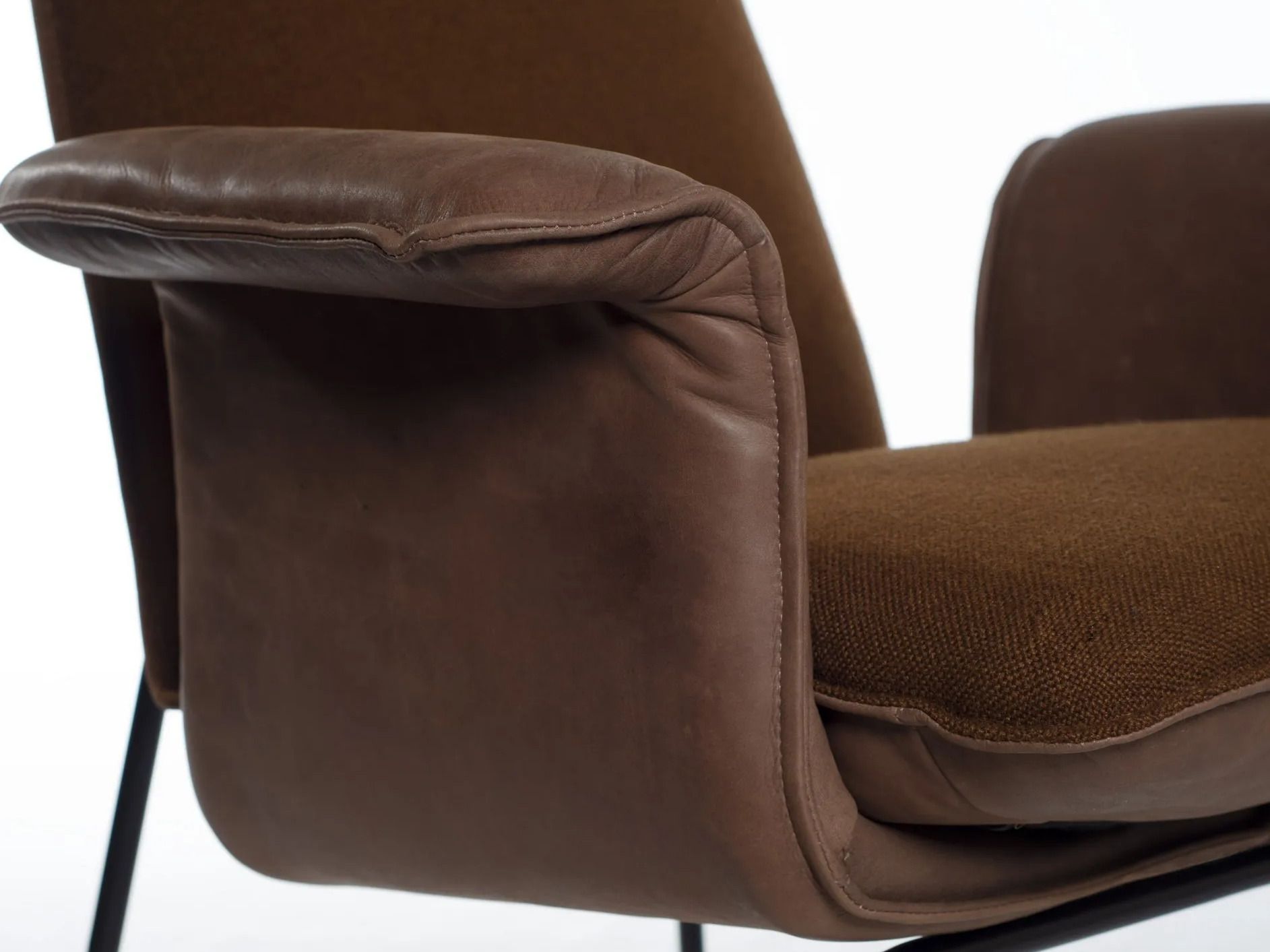 Кресло для салазок из ткани и кожи с подлокотниками Jess Оригами ARCH-00038423 - Вид №4