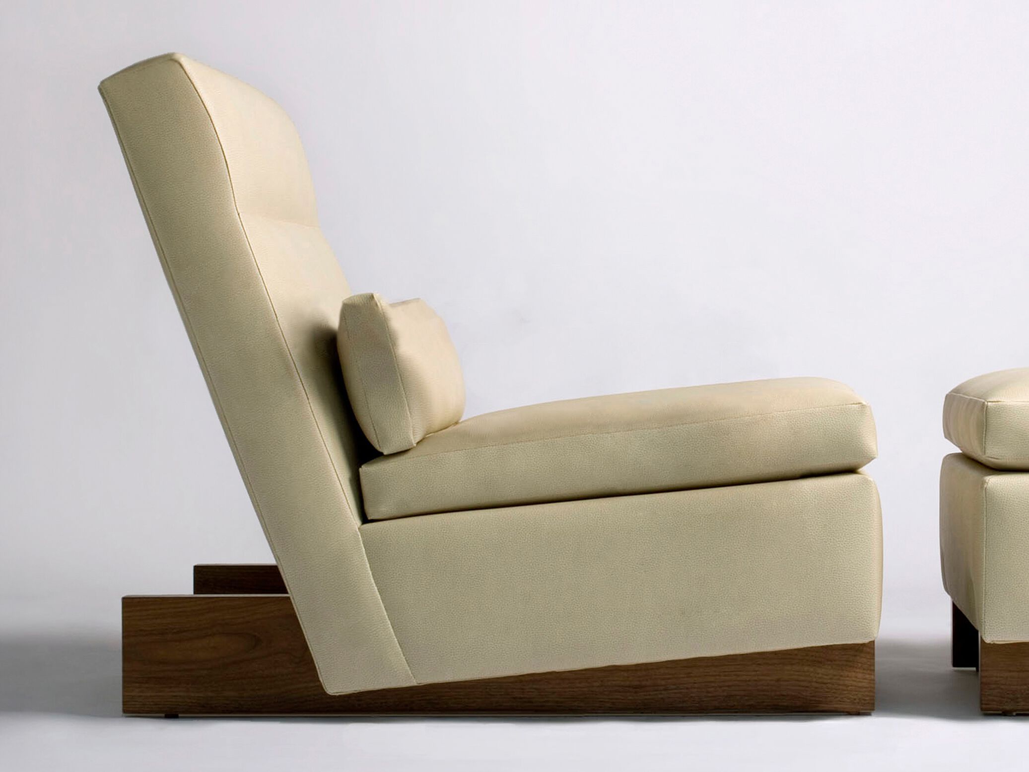 Кожаное кресло без подлокотников Phase Design Trax ARCH-00095527