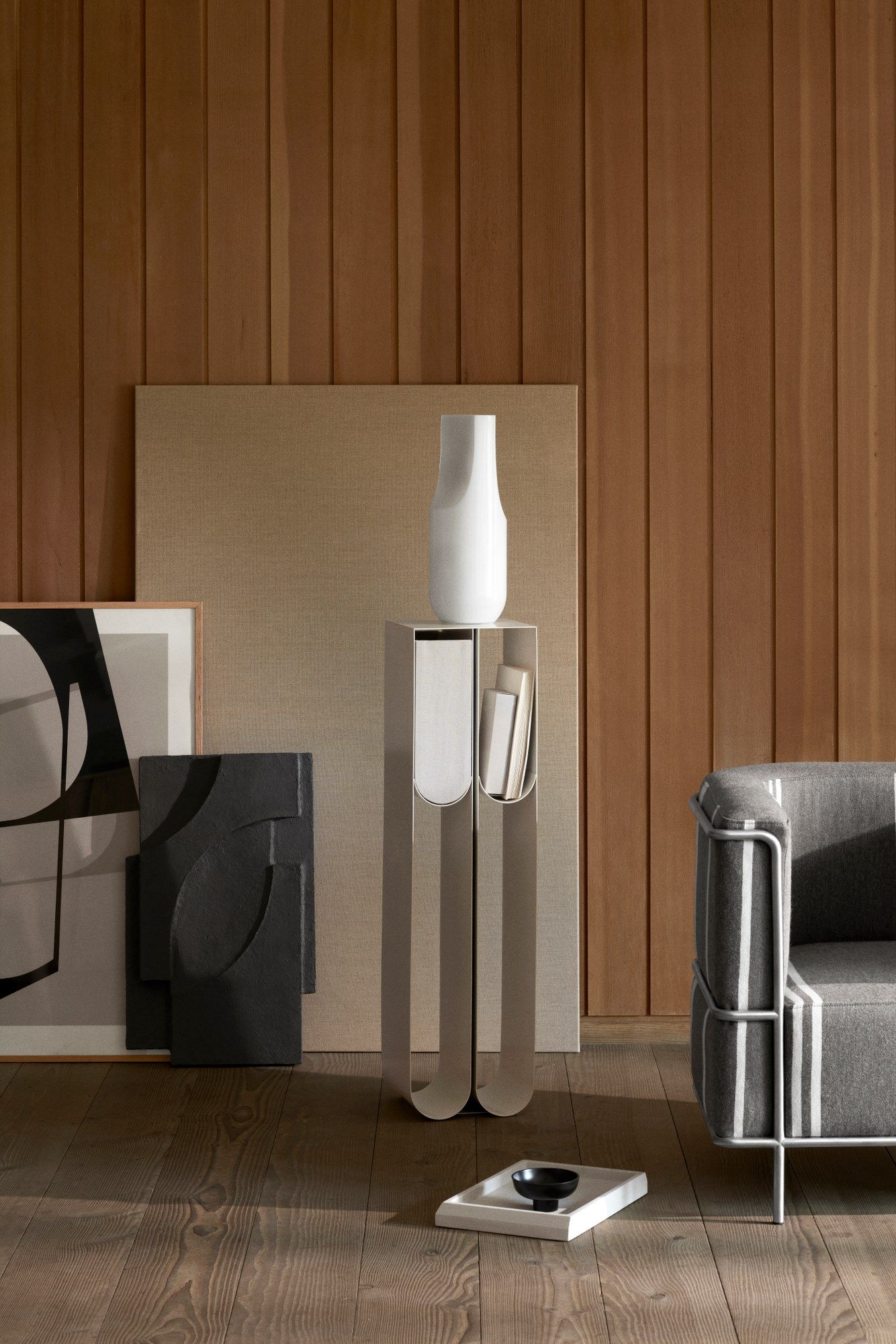 Стальной пьедестал с порошковым покрытием Kristina Dam Studio Curved ARCH-00111113 - Вид №1