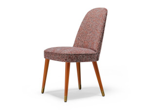 Тканевый стул