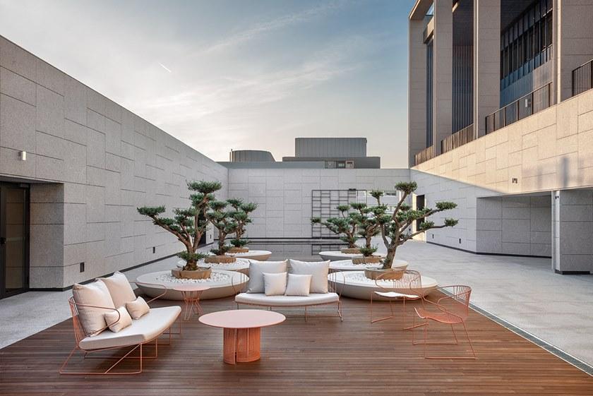 iSimar Стул с подлокотниками, штабелируемый на стальных салазках Bolonia 7207 - Вид №36