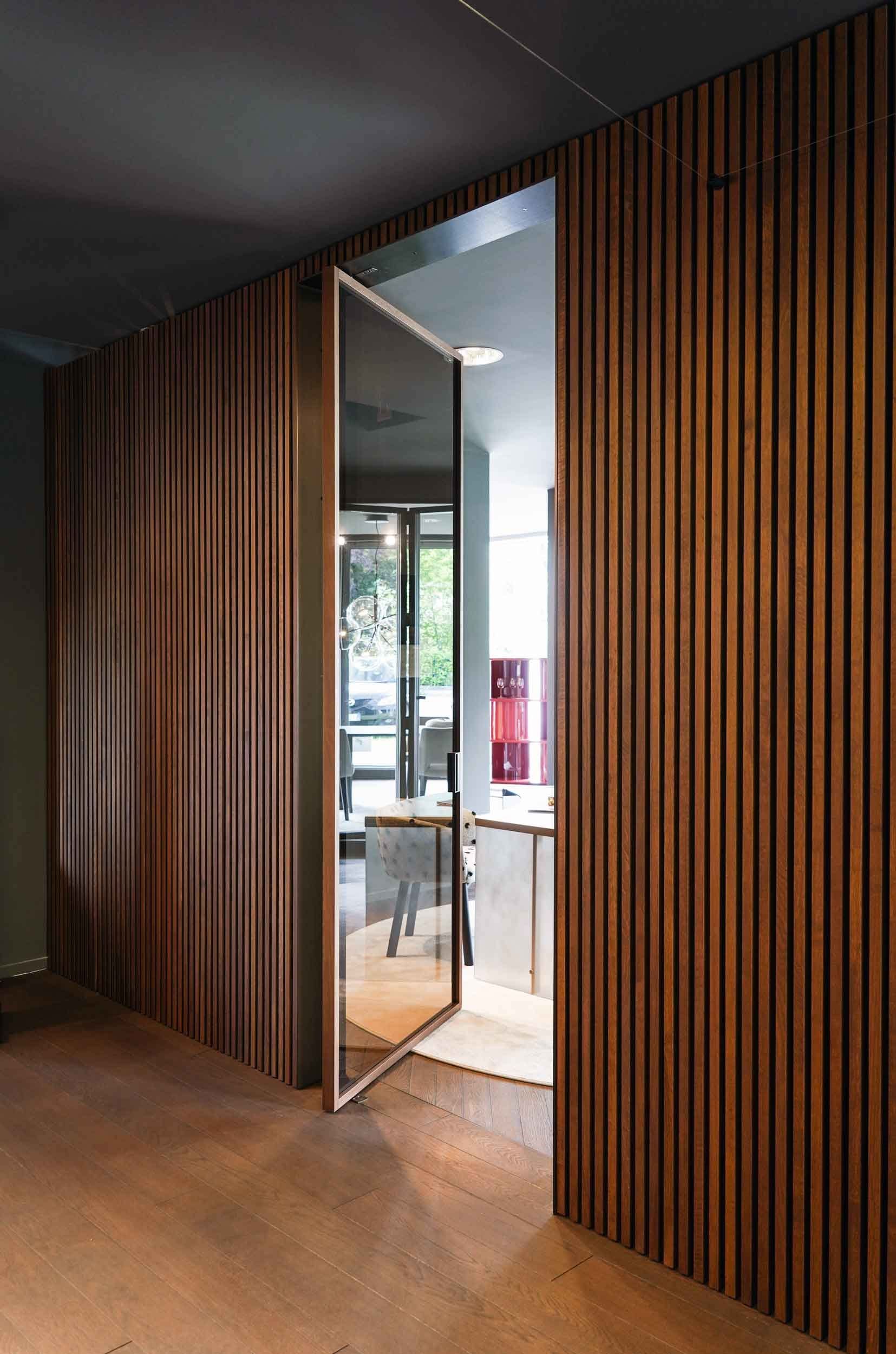 Распашная дверь из дерева и стекла Carminati Skyline System ARCH-00052121 - Вид №5