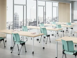 FURNIKO Прямоугольный стол на колесиках P-square