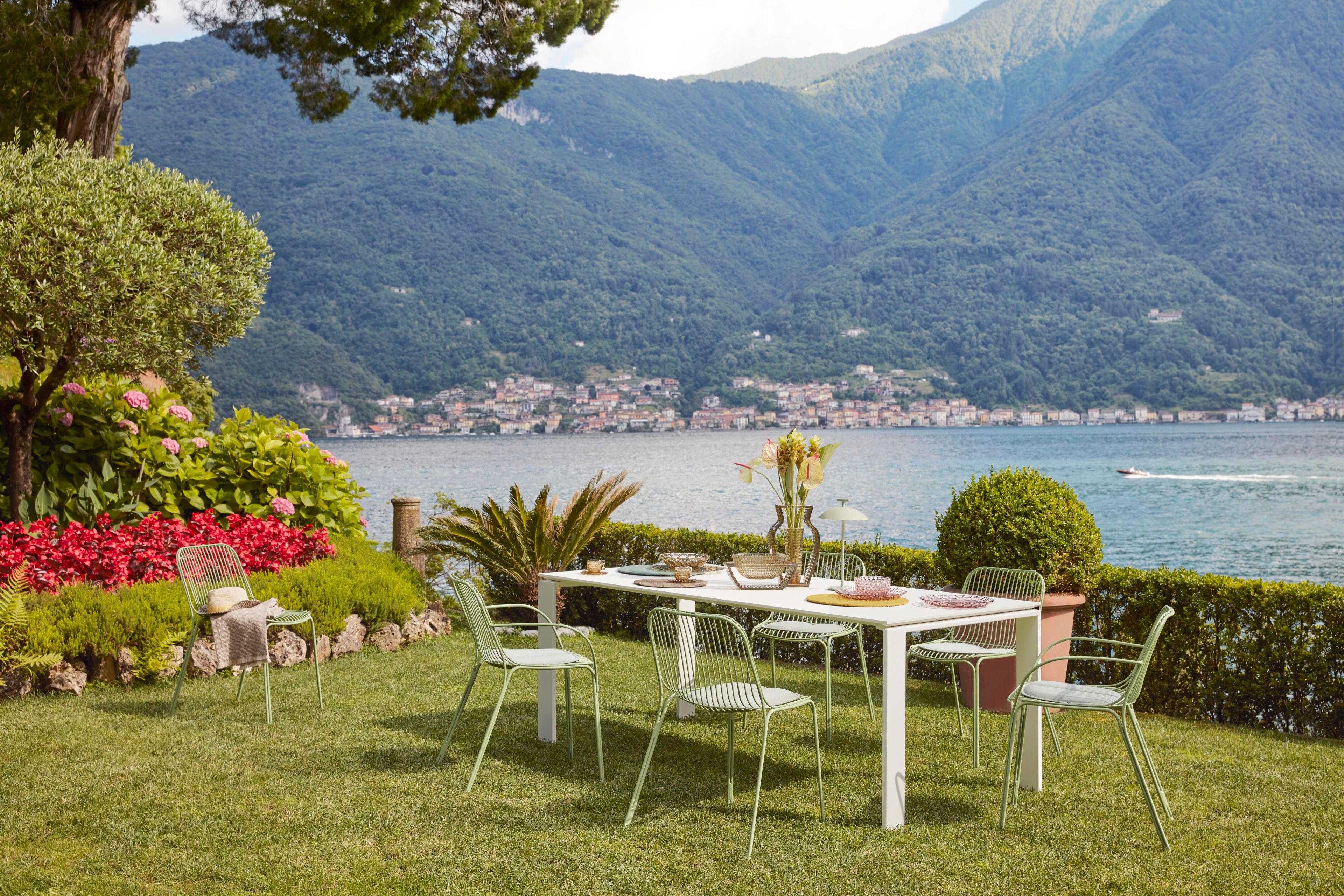 Набор кофейных чашек из инженерного пластика с блюдцем Kartell Jellies Family ARCH-00146181 - Вид №3