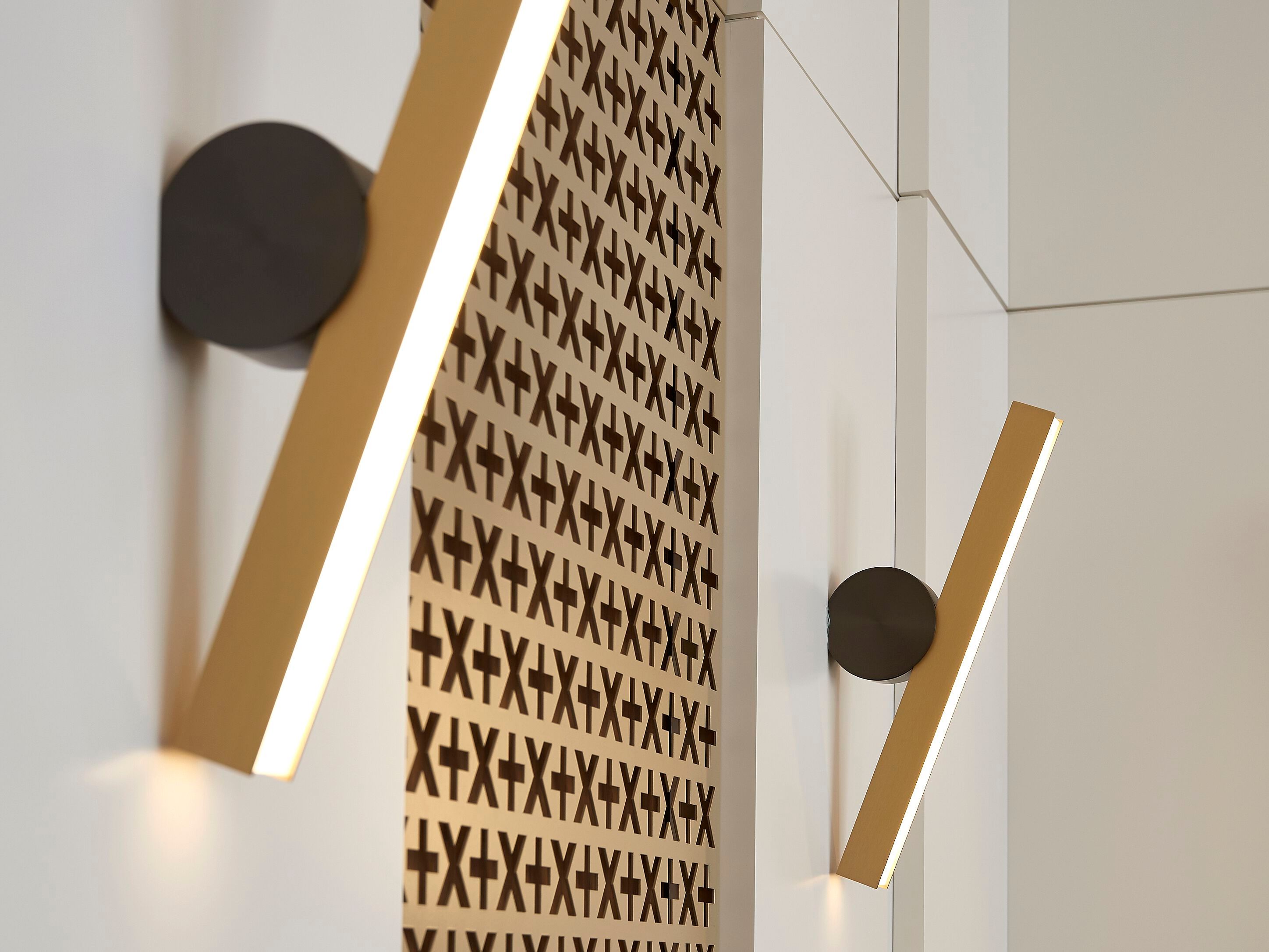 Латунный светодиодный настенный светильник CVL Luminaires Calé(e) ARCH-00033189 - Вид №7