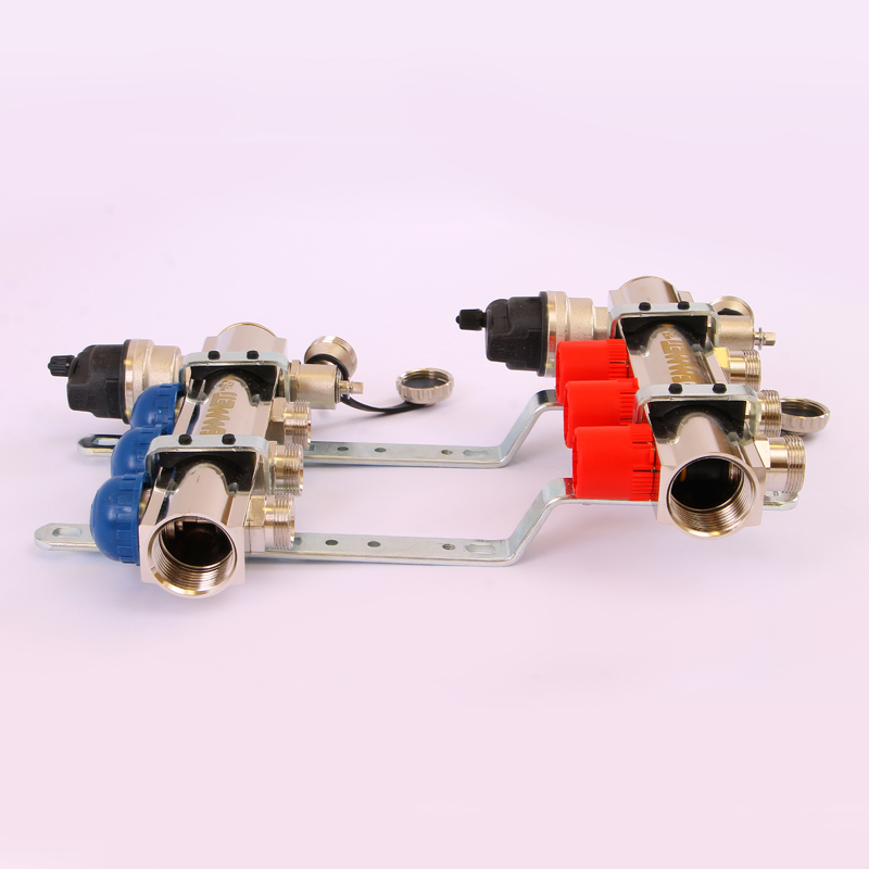 Коллекторная группа TOPWAY с регулировочными и термостатическими вентилями с метрической резьбой EMMETI 1"xM24x19 3 выхода 01298682 - Вид №3