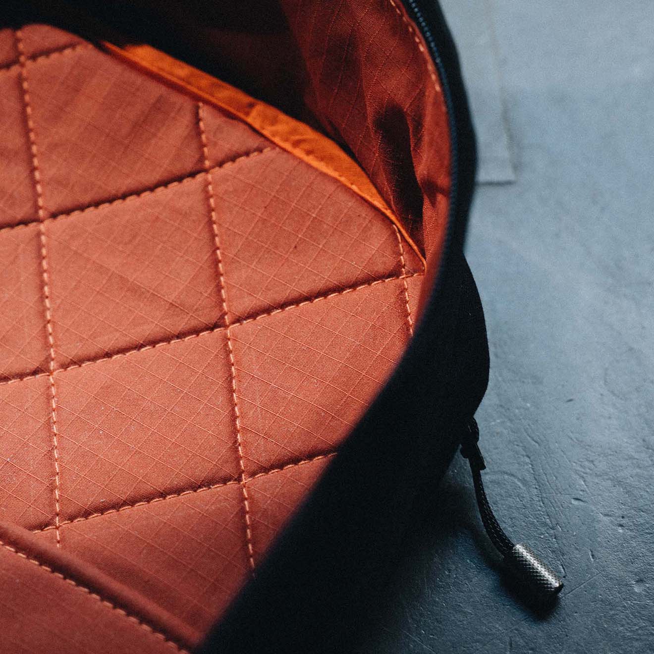 W301BLA-SAN-BRA Everyday Pack 21L - Песок / Латунь Wingback  - Вид №26