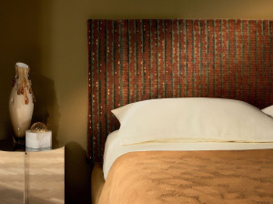 Бархатная обивочная ткань