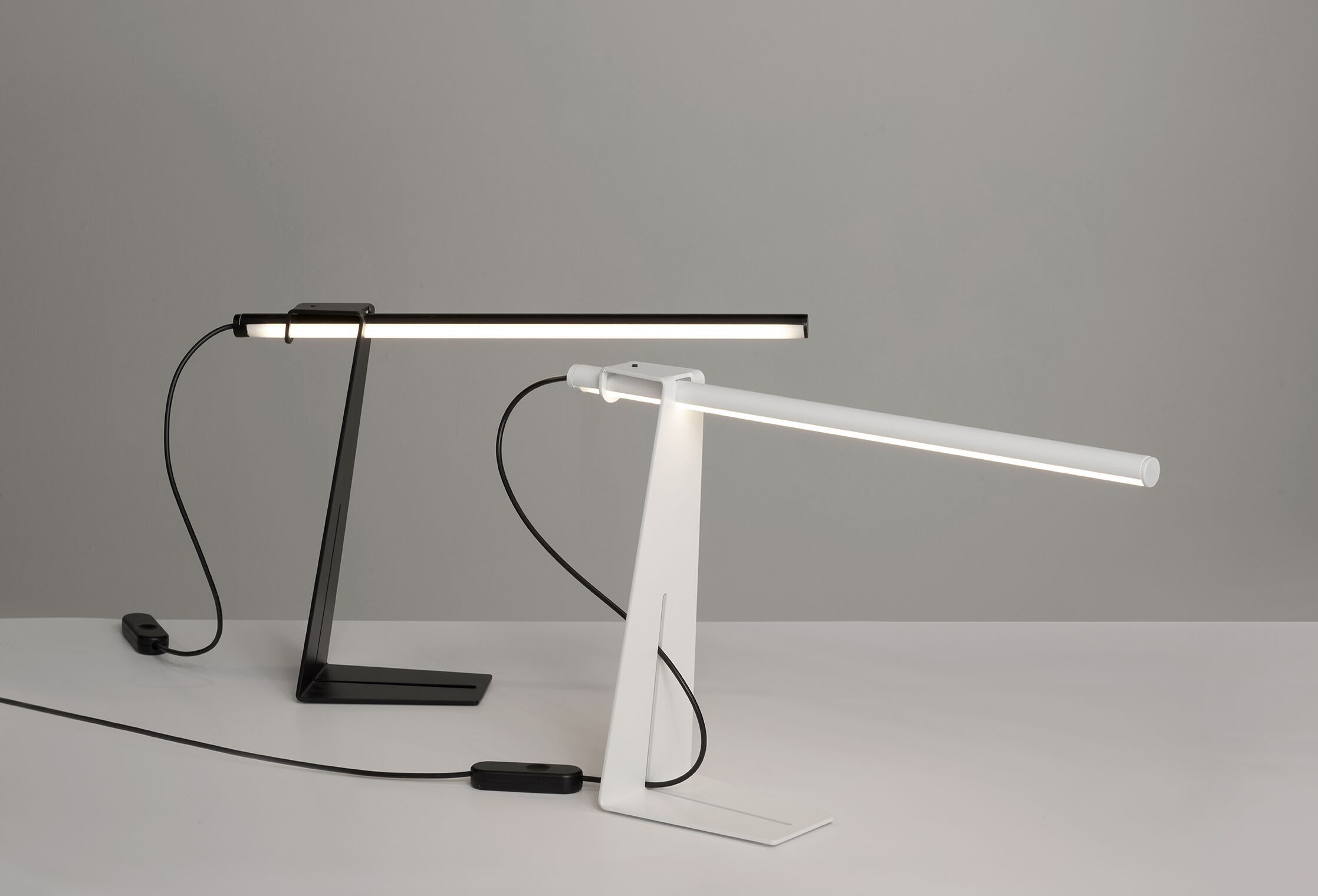 Алюминиевая светодиодная настольная лампа с диммером EGOLUCE ZETTA ARCH-00112229 - Вид №4