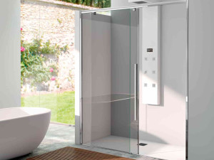 Алюминиевая и стеклянная нишевая душевая кабина с раздвижной дверью