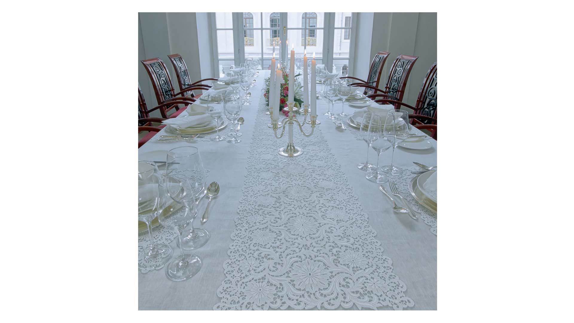 10560265 Weissfee Скатерть Weissfee "Бельведер" 170х375см (белая) Хлопок-лён  - Вид №1