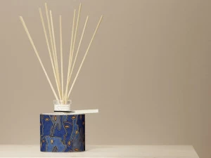 IWISHYOU Ароматизатор в натуральном камне Season one 8057711491353