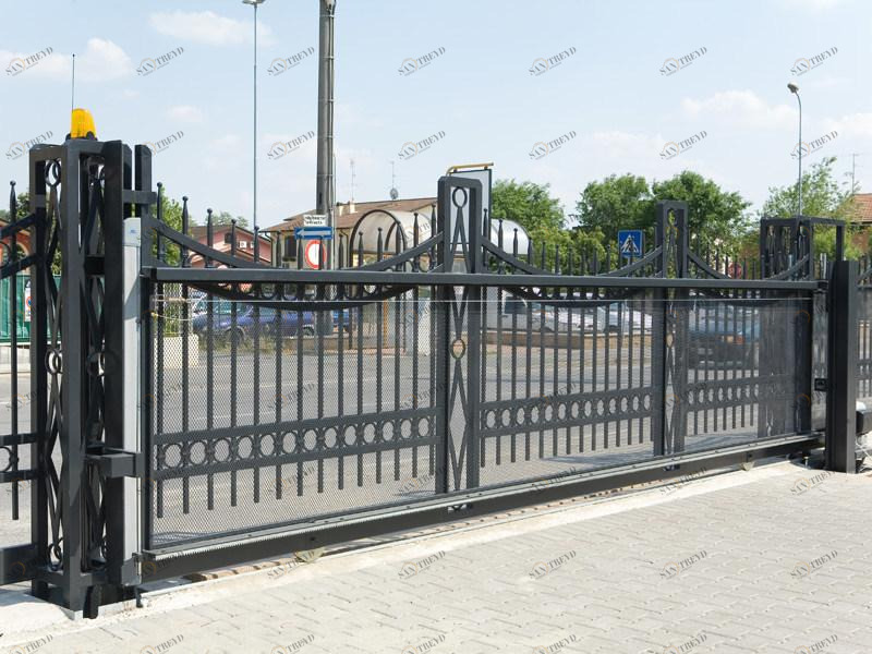 QUARTIERI LUIGI Железные ворота sun-id-1432362