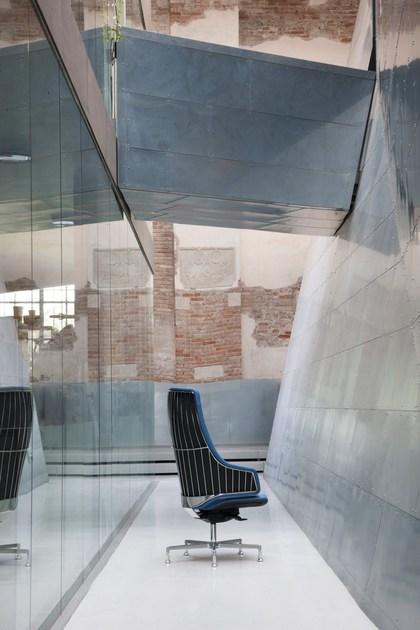 Luxy Регулируемое по высоте кресло руководителя с 5 спицами Italia sun-id-1501585 - Вид №5