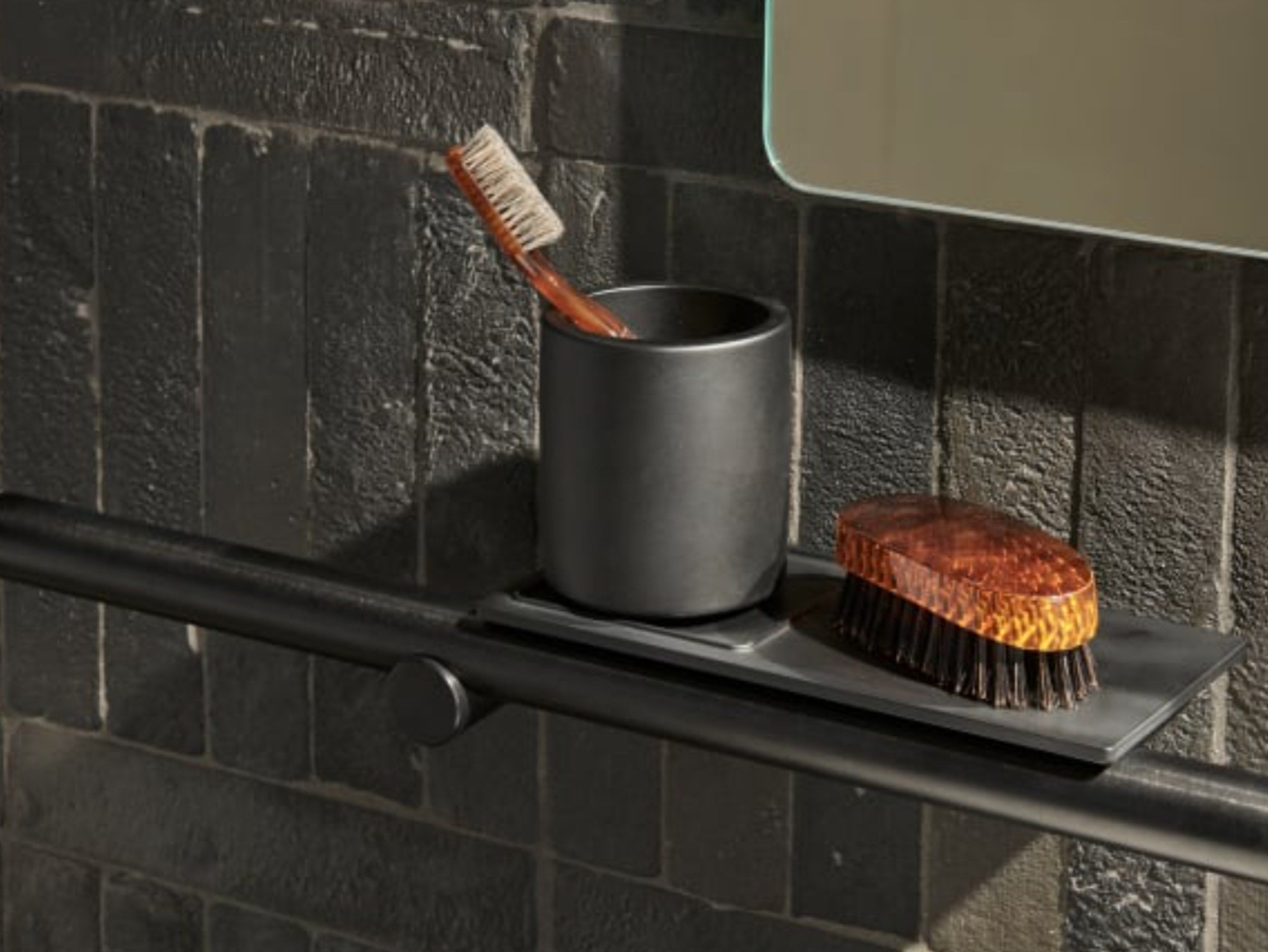 Мыльница / держатель зубной щетки в твердой поверхности Agape Dot Line ARCH-00047835