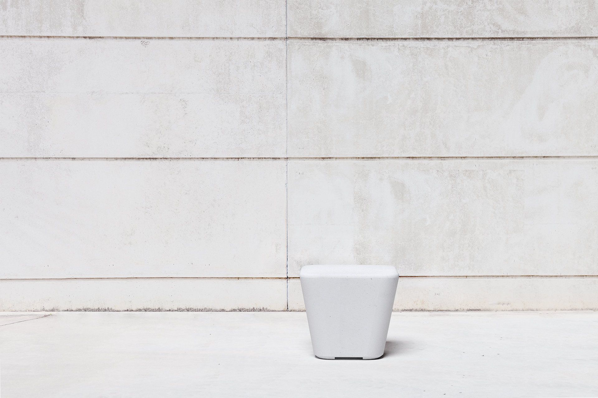 Бетонное наружное сиденье SIT Smooth ARCH-00097102 - Вид №1