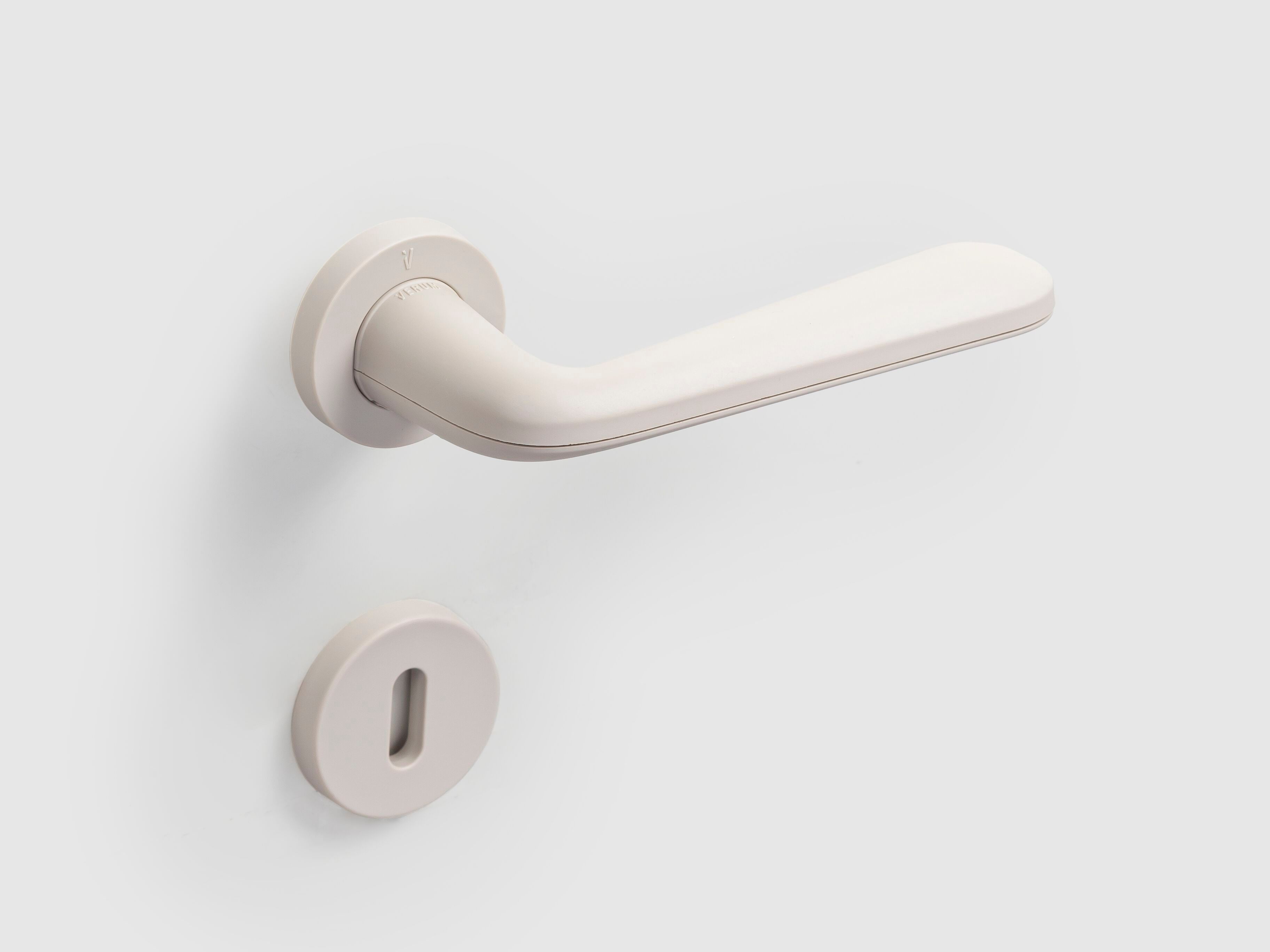 Переработанная пластиковая ручка VERUM Snapp ARCH-00038899