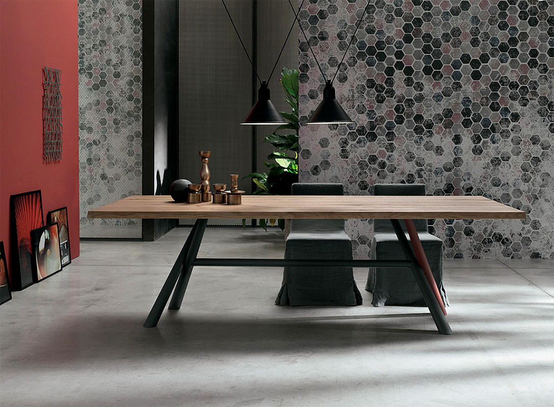 Стол TUDOR TOMASELLA 19202 COMPLEMENTI