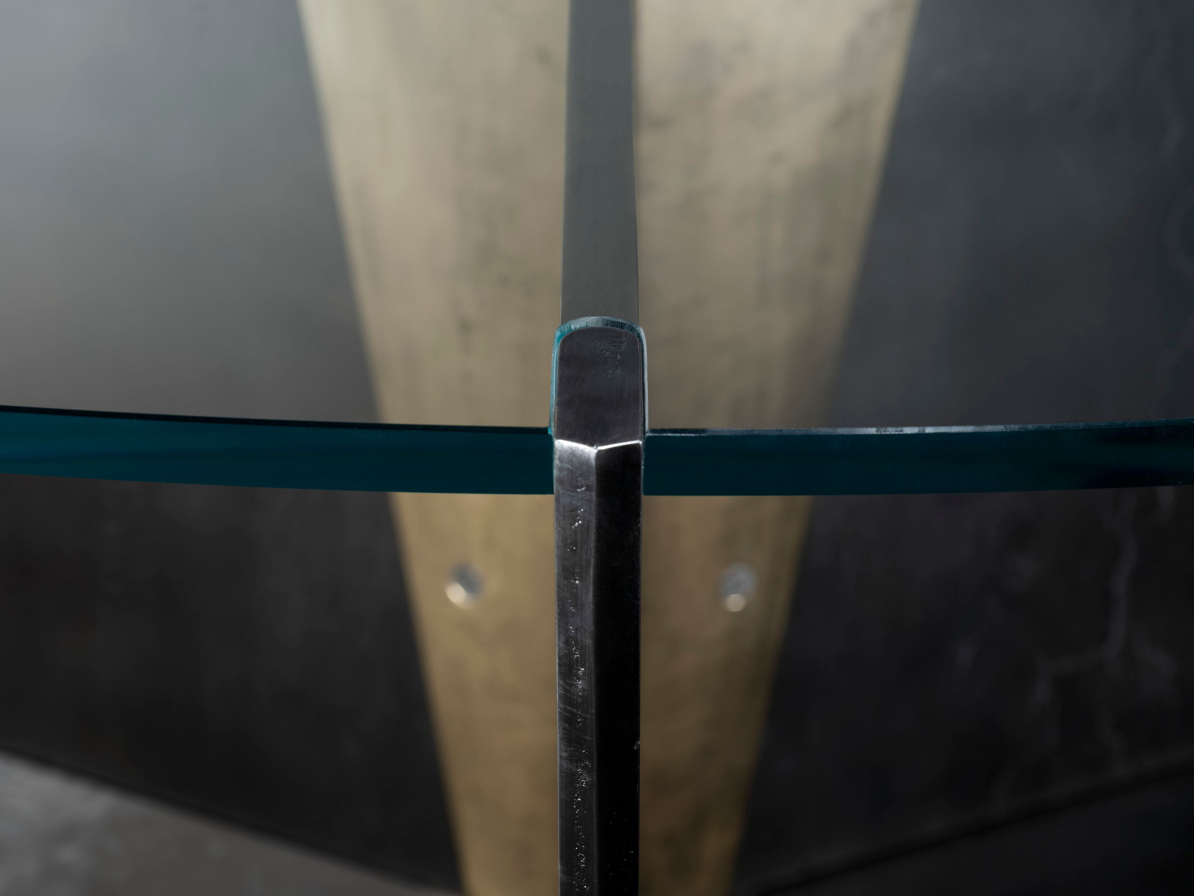 Круглый металлический стол со стеклянной столешницей Henge GOTHAM EVO ARCH-00083040 - Вид №3