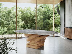 Овальный обеденный стол из дуба и мрамора