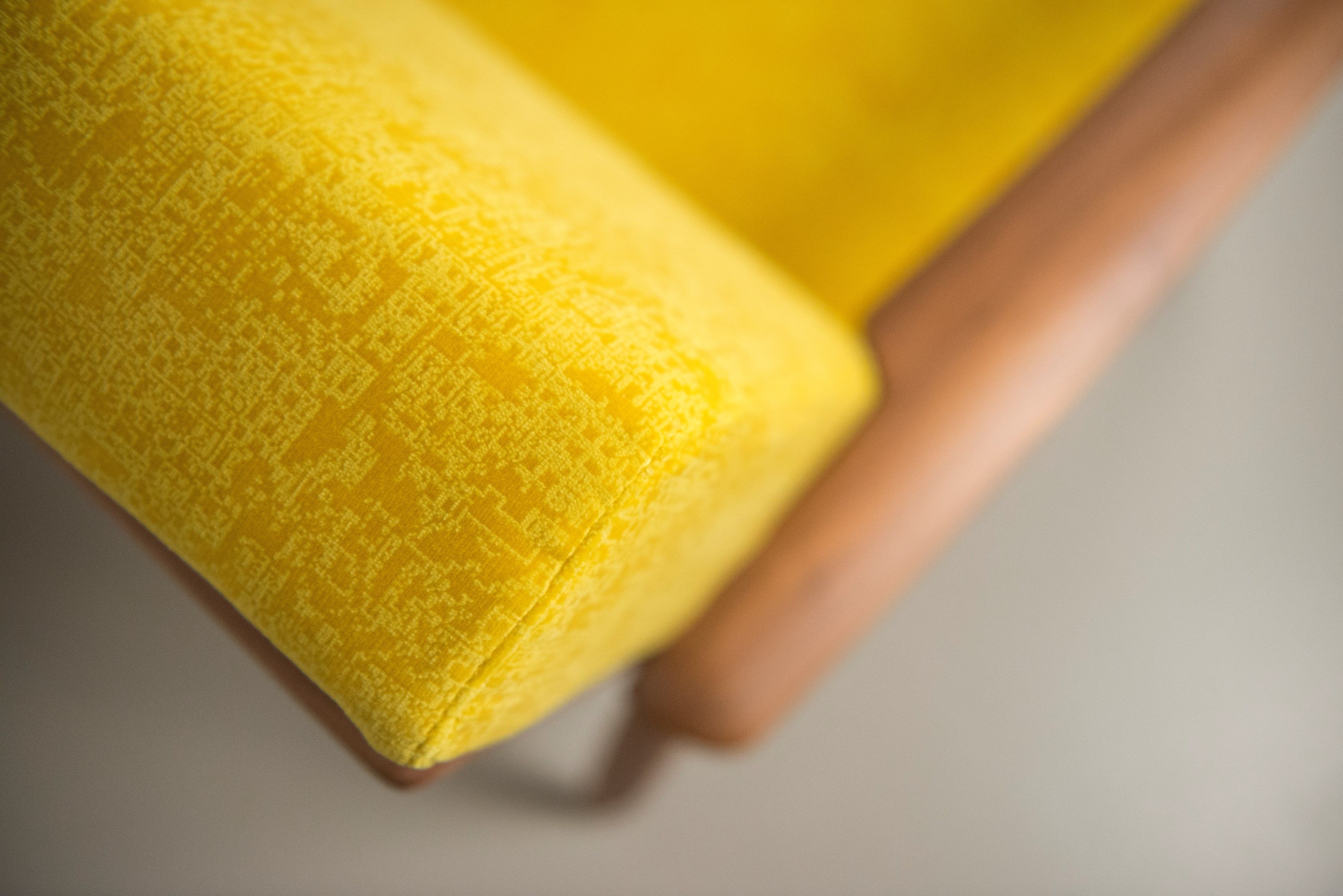 Тканевое кресло с подлокотниками BuzziSpace BuzziNordic ARCH-00119679 - Вид №6