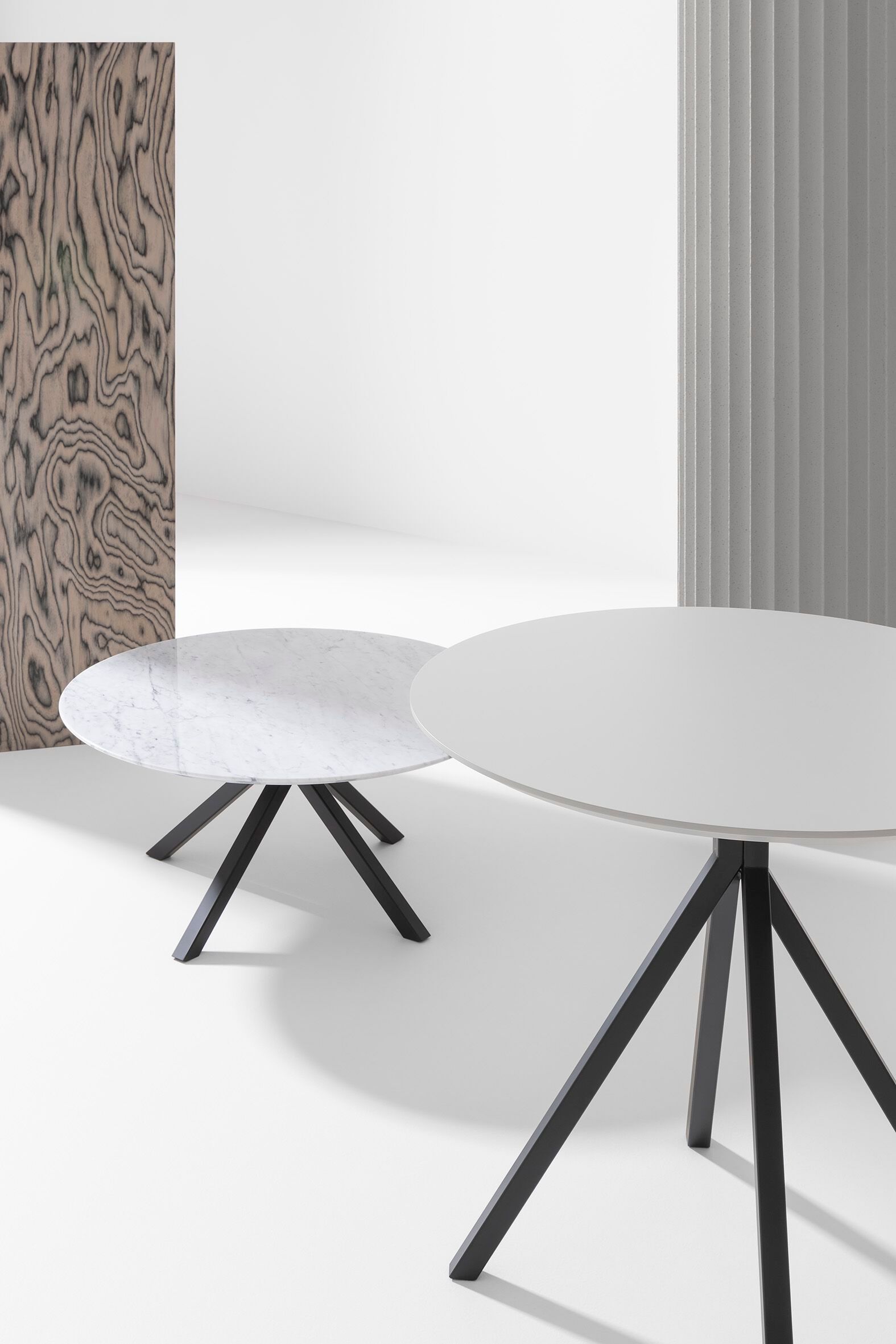 Круглый стол со стальной рамой Billiani Grapevine ARCH-00082495 - Вид №4